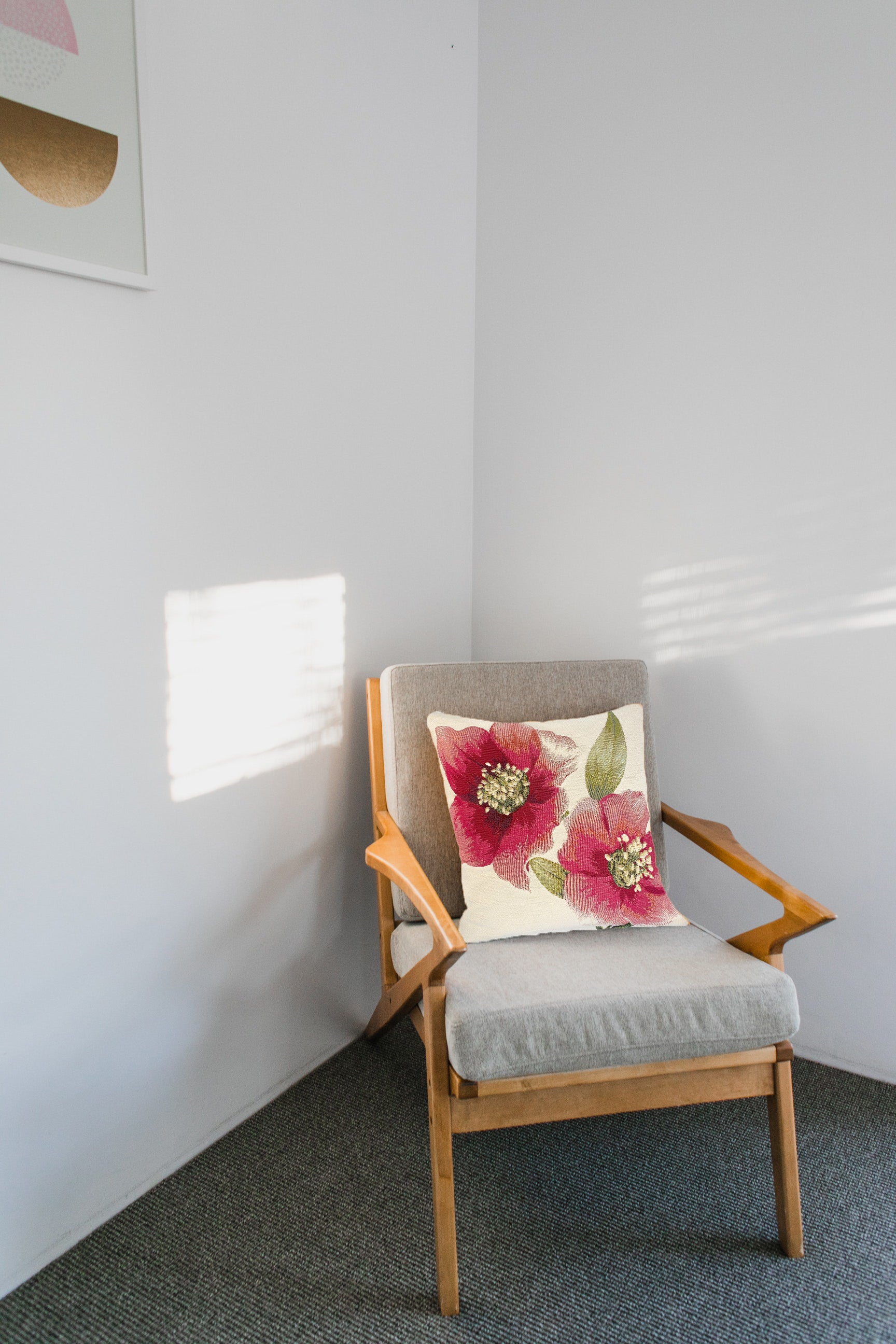 Cushion cover 50x50cm, Bouquet of Hellebores White Background, ART DE LYS