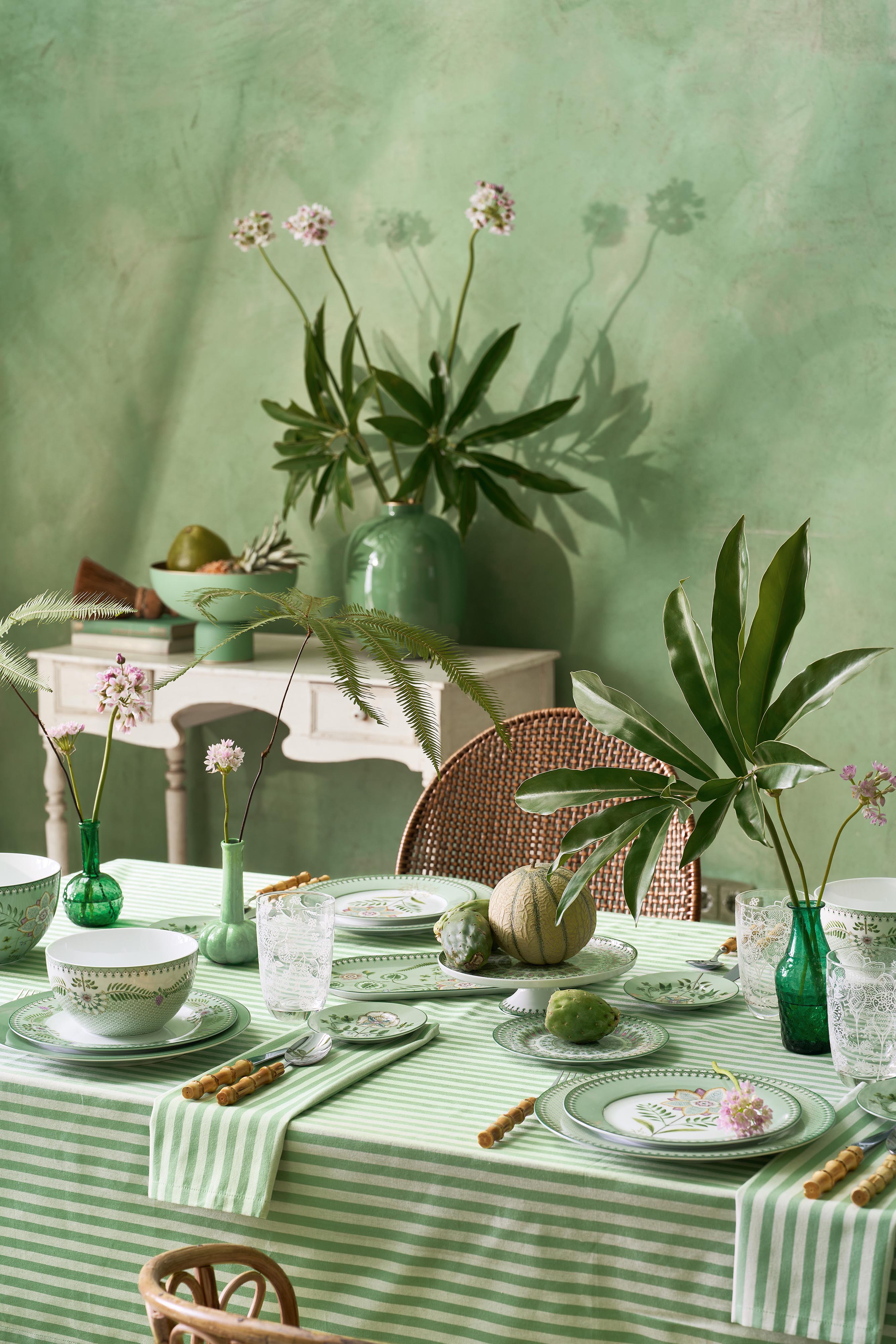 Assiette Plate 21 cm Lily & Lotus Light Green, Pip Studio