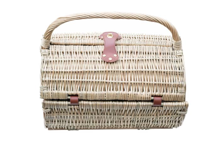 Wicker picnic basket, Yvonne Ellen