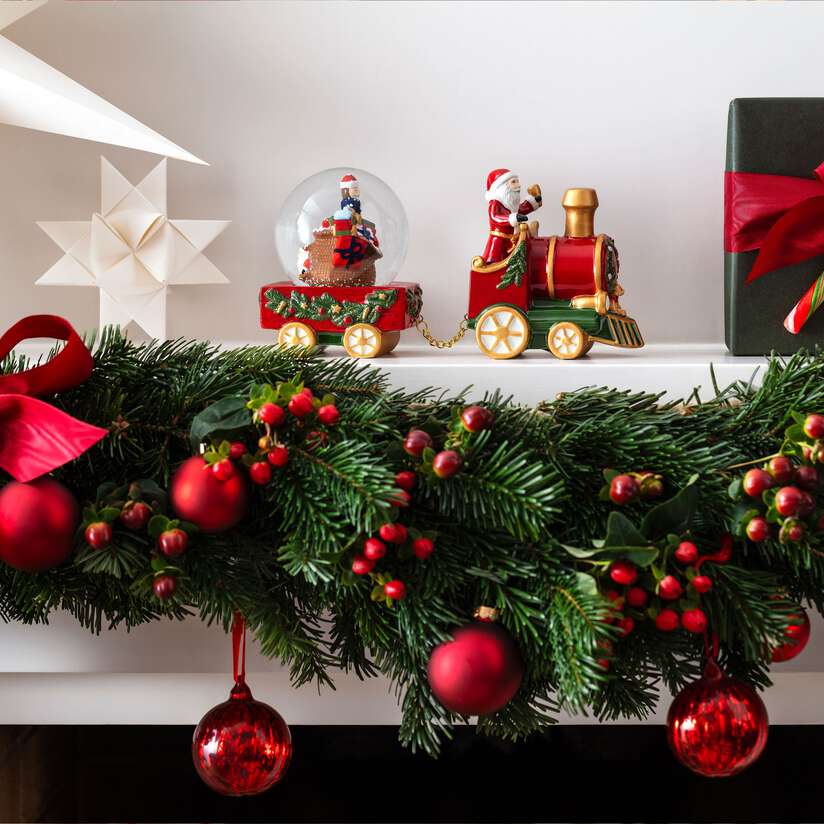 Train avec Boule à Neige, Christmas Toys