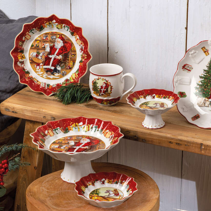 Small "Cadeaux" footed bowl, Toy's Fantasy, Villeroy &amp; Boch