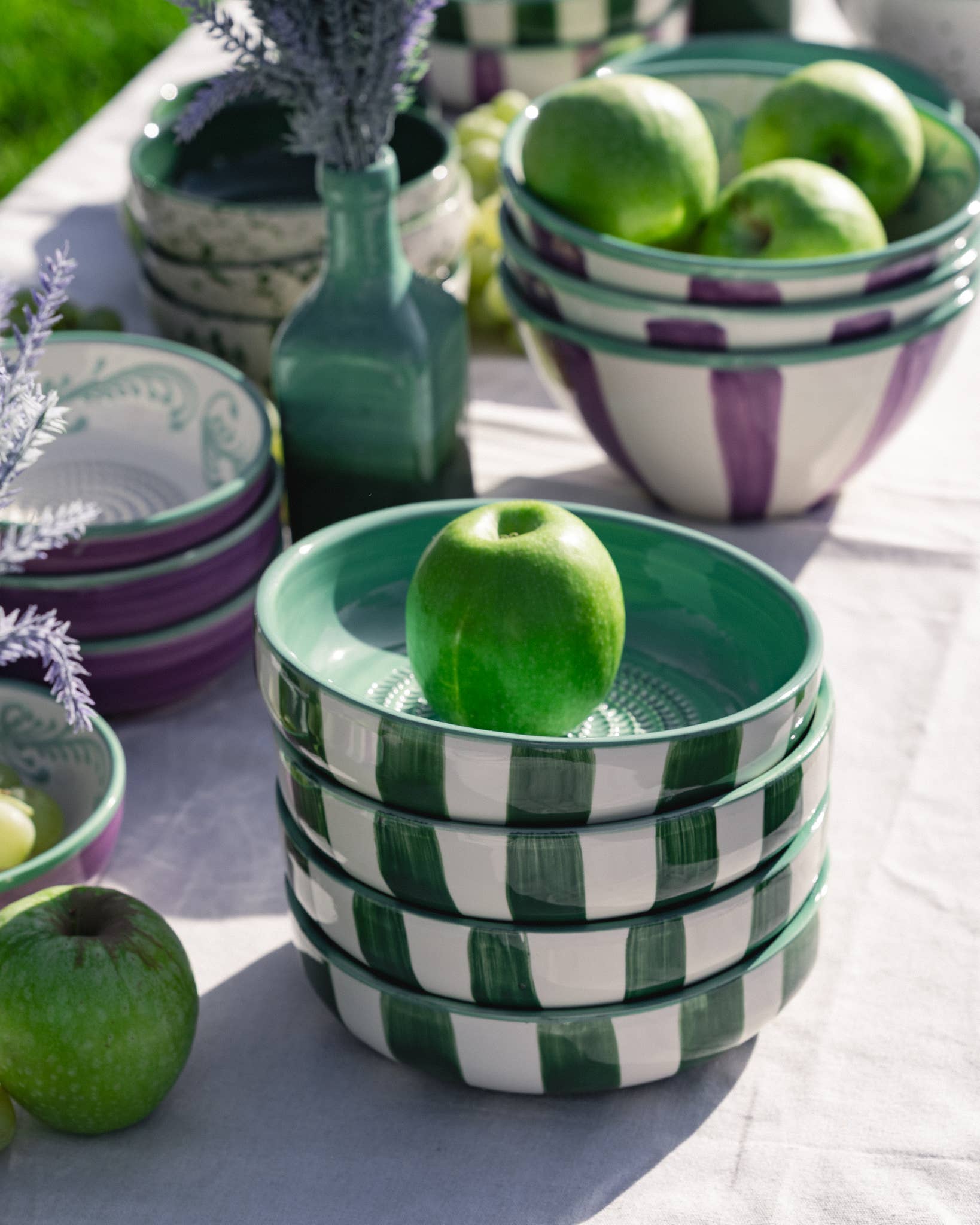 Râpe à ail - grande assiette en céramique vert jade: SIN PACKAGING
