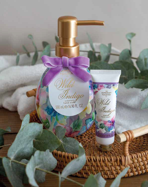 Savon liquide 500ml, Seasonally Inspired, (Wild Indigo), Royal Garden