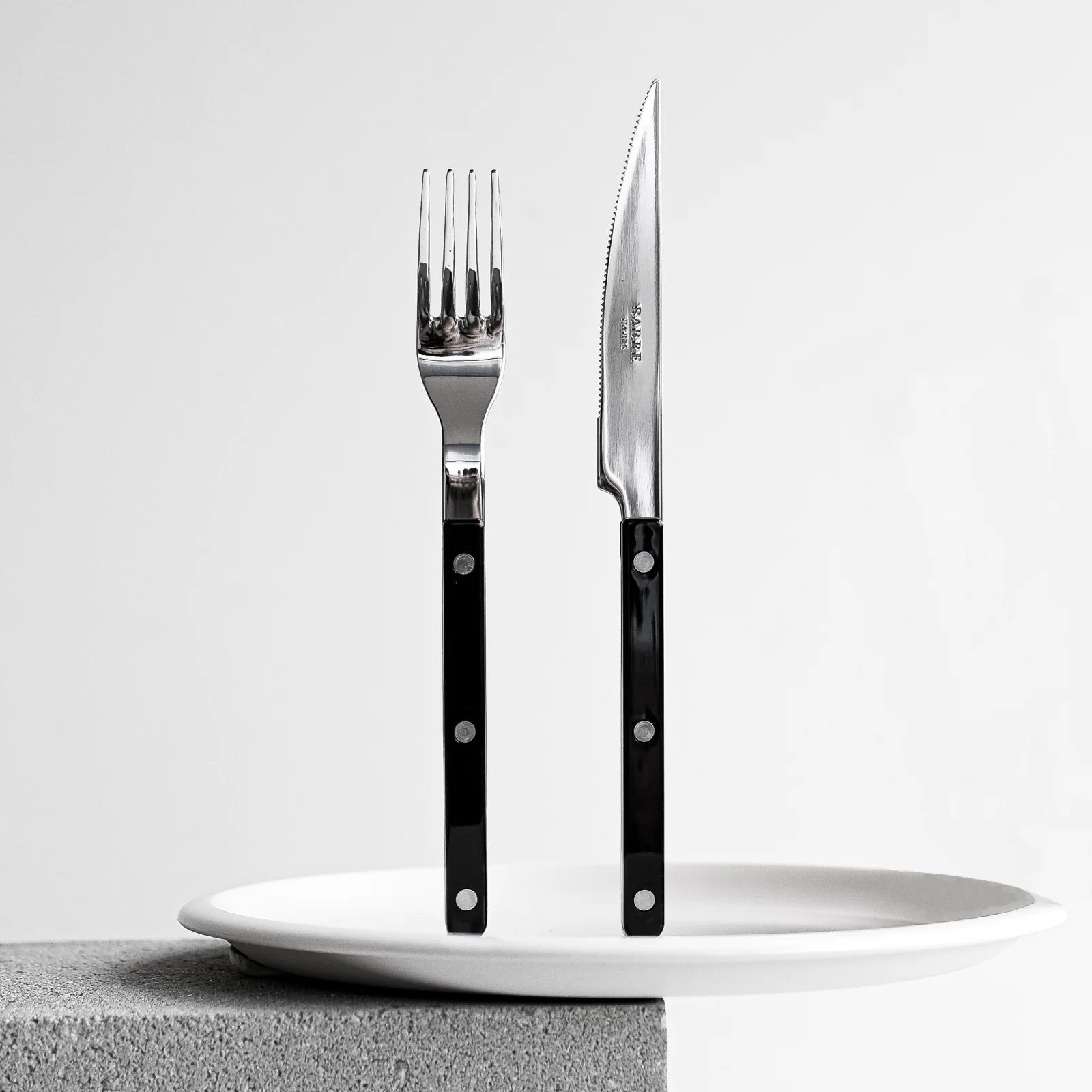 Set de 24 couverts de table, Bistrot Uni Noir, Sabre