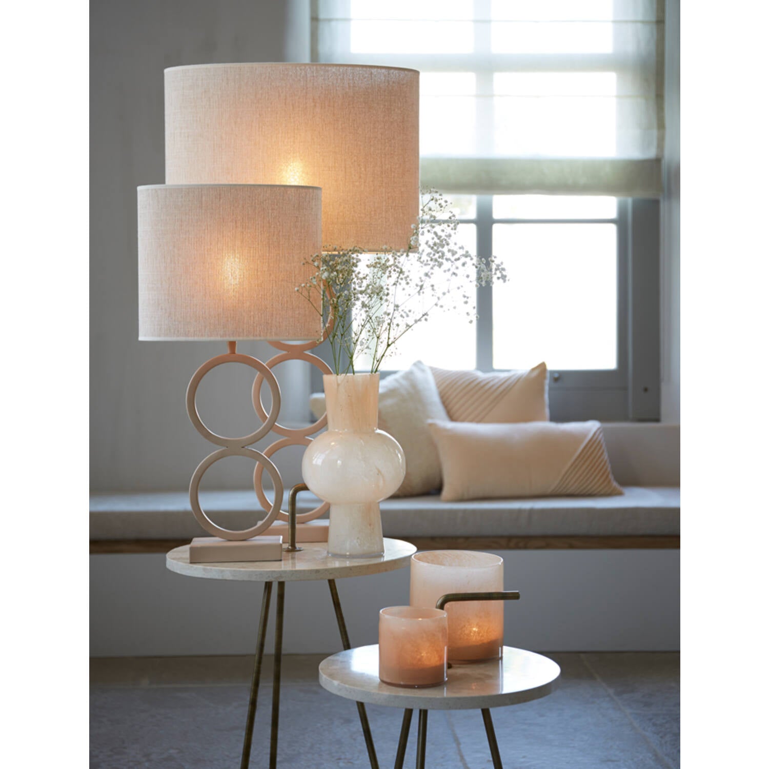 Pied de lampe Tamsu Noir et abat-jour Breska Blanc Perle