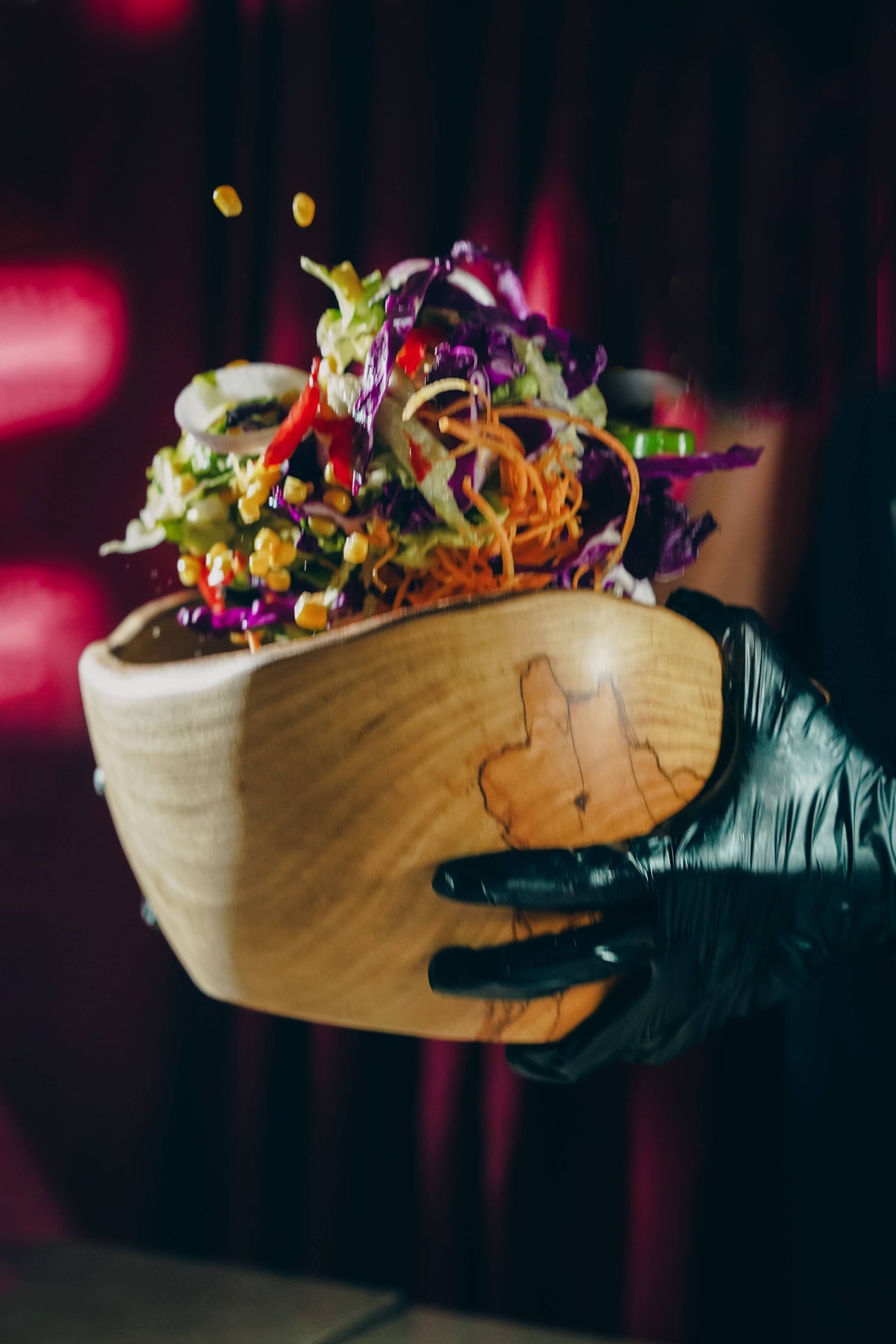 Handcrafted Rustic Olive Wood Salad Bowls: Diam 28-29 x H 10-14cm
