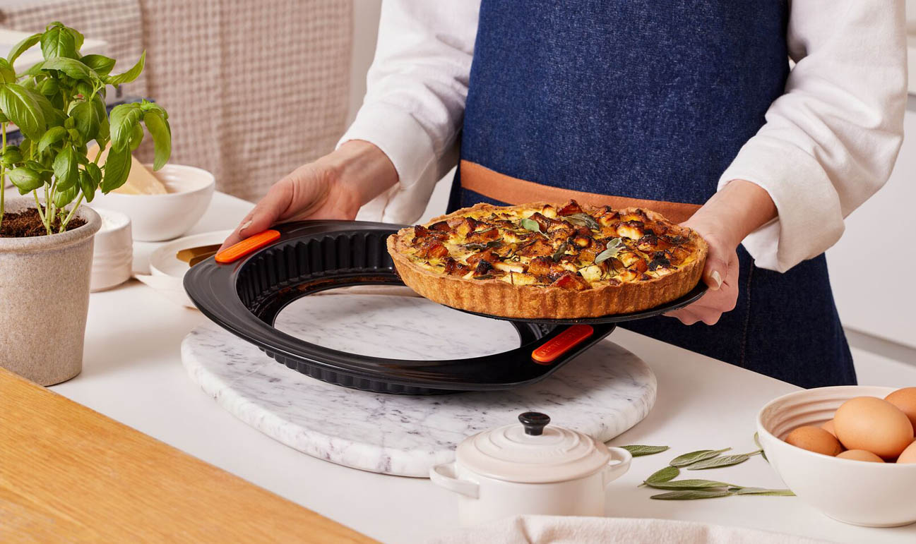 Moule à tarte rond 28cm fond amovible, Acier, LE CREUSET