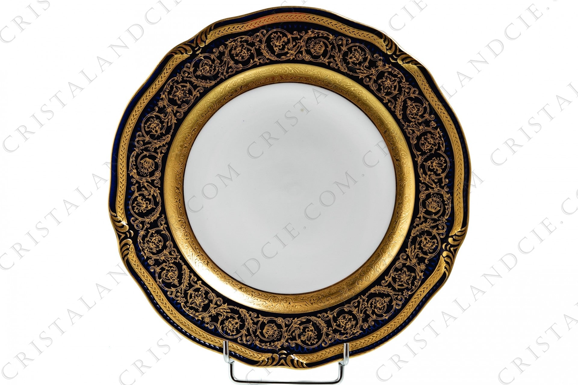 assiette-plate-bleu-de-four-incrustations-or-par-bernardaud-image-1.jpg