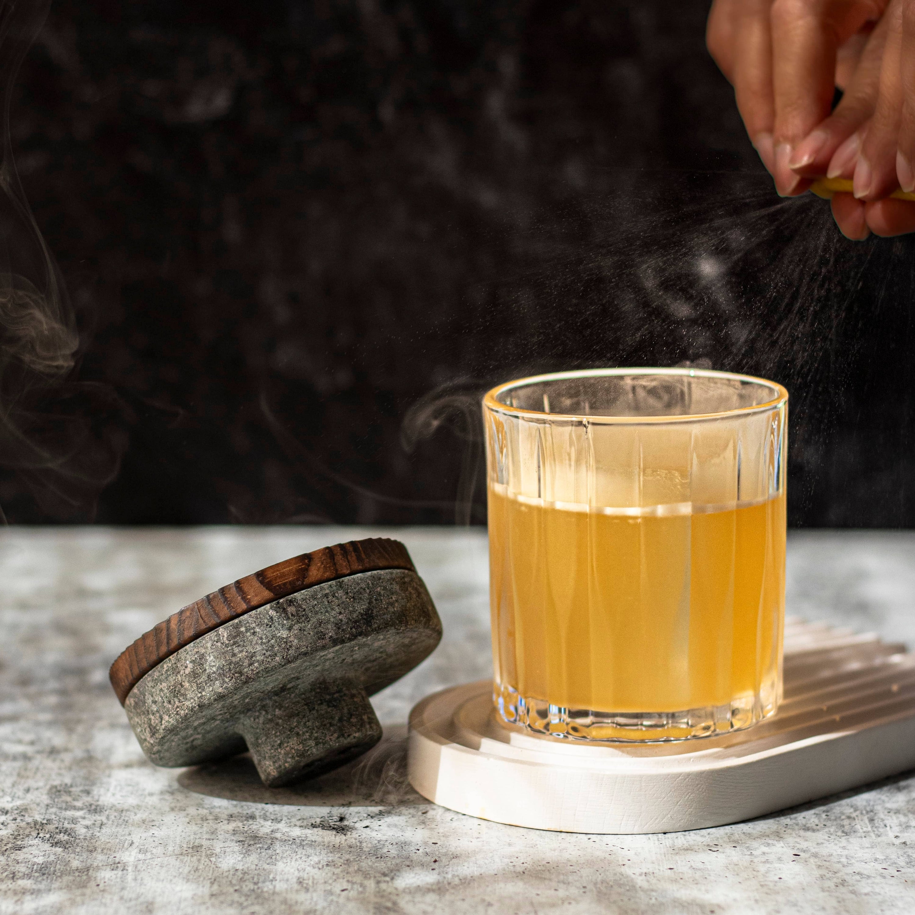 Le coffret cadeau : kit fumoir pour whisky et cocktails