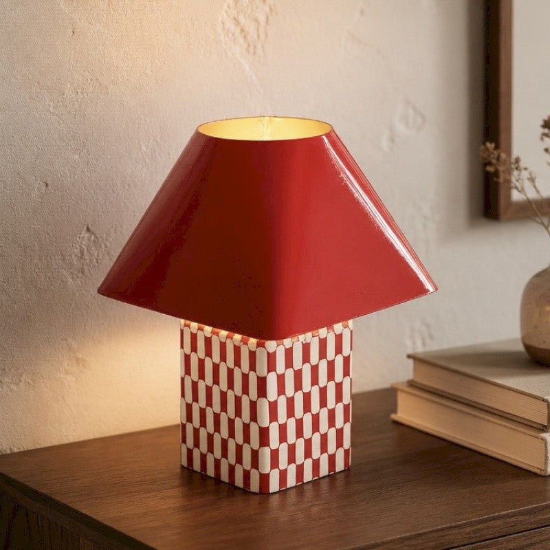 Lampe Damier Rouge, Drimmer