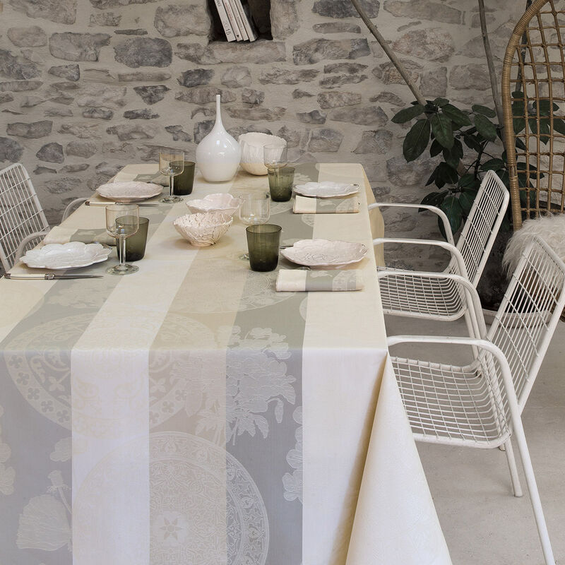 nappe-enduite_fleurs-gourmandes_craie_amb.jpg