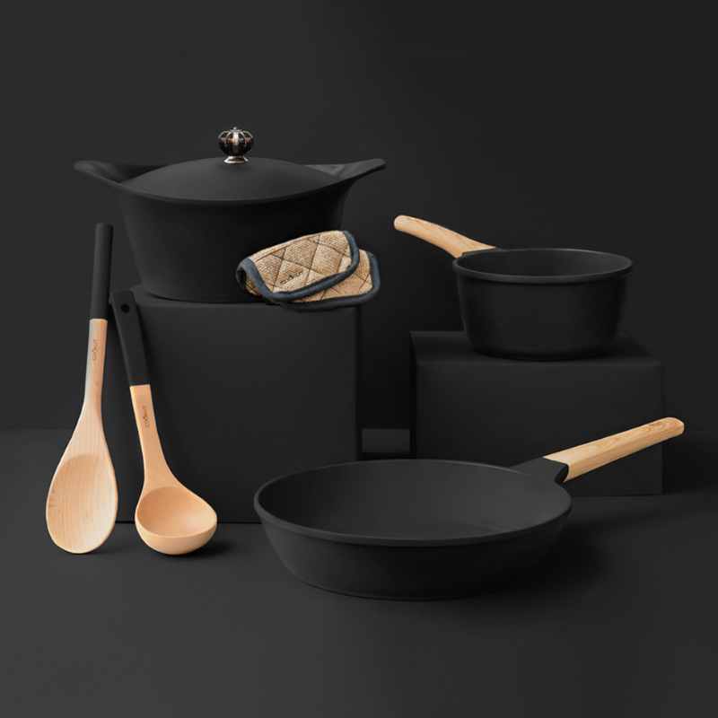 Cocotte 24 cm Noir 4.5 l. , Cookut
