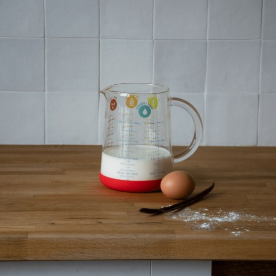 Pichet Doseur 1L Red, Buyer